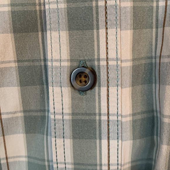 Carhartt Mens 2XL short sleeve plaid button shirt - Picture 7 of 10